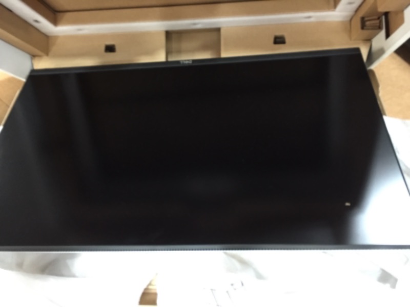 Photo 2 of Dell 27 4K UHD Monitor - S2721Q
