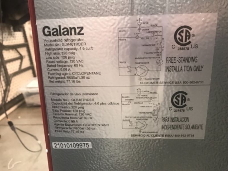 Photo 4 of Galanz - Retro 7.6 Cu. Ft Top Freezer Refrigerator - Red