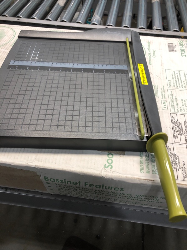 Photo 2 of 
Swingline Paper Cutter, Guillotine Trimmer, 12" Cut Length, 10 Sheet Capacity, ClassicCut Lite (9312)
Size:10 Sheet Capacity
Style:ClassicCut Lite