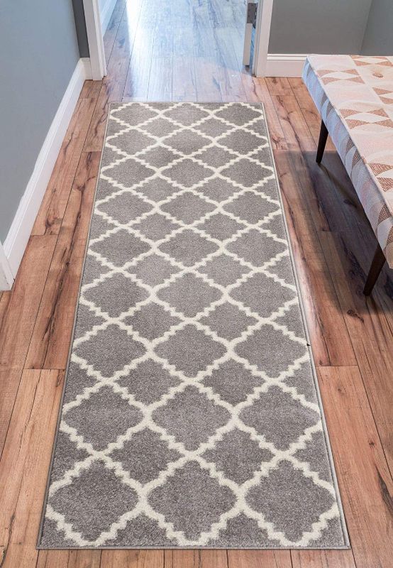 Photo 1 of 
Well Woven Sydney Lulu'S Lattice Grey Modern Area Rug 2'3" X 7'3" Runner
Size:2 Feet 3 Inch x 7 Feet 3 Inch
Item Shape:Runner
Color:Grey