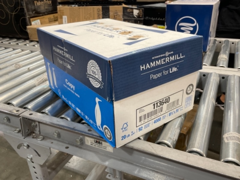 Photo 2 of Hammermill JAM Free 81/2" x 11" Copy Paper 4000 Sheets
