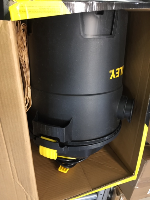 Photo 2 of Stanley 6 gal. Poly 4-Peak HP Wet/Dry Vacuum SL18116P