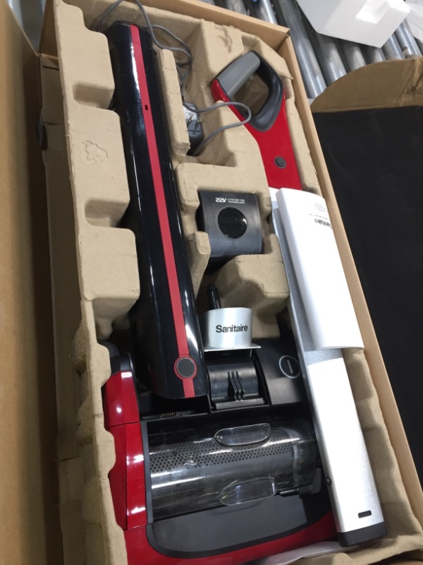 Photo 3 of Sanitaire Tracer Cordless Vacuum SC7100A
