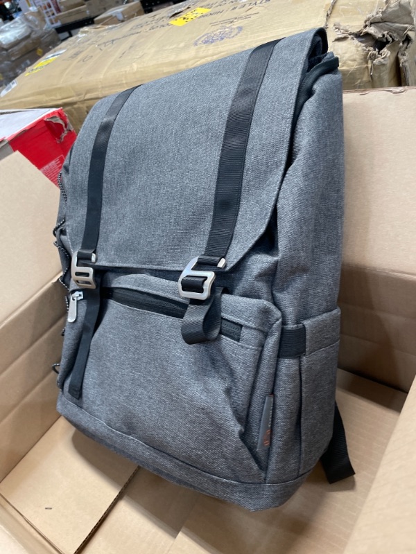 Photo 2 of Picnic Time® 632-00-105-000-0 - On The Go Heathered Gray 28-Can Traverse Cooler Backpack
