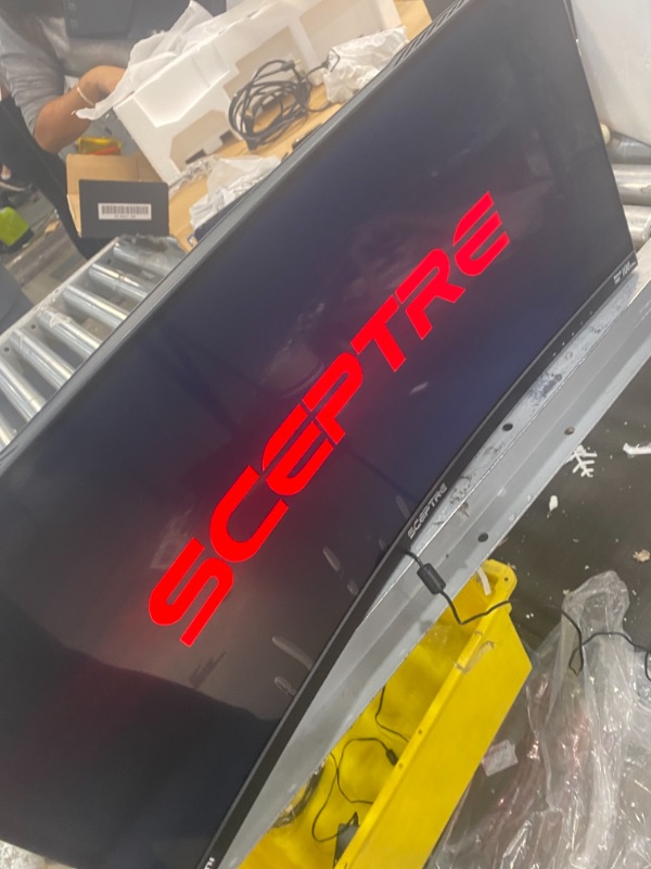 Photo 1 of Sceptre C305W-2560UN - LED monitor - curved - 30" - 2560 x 1080 @ 85 Hz - VA - 250 cd/m - 3000:1 - 1 ms - 2xHDMI, DisplayPort - speakers - black