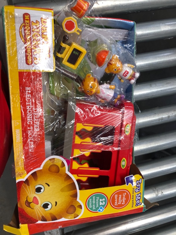 Photo 2 of Deluxe Electronic Trolley, Daniel Tiger's Neighborhood
