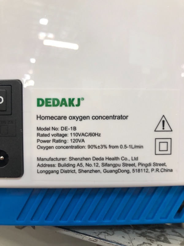 Photo 3 of DEDAKJ Oxygen Concentrator, 1-6L/min Adjustable Portable Oxygen Machine for Home and Travel Use, AC 220V Humidifiers - Blue, DDT-1B
