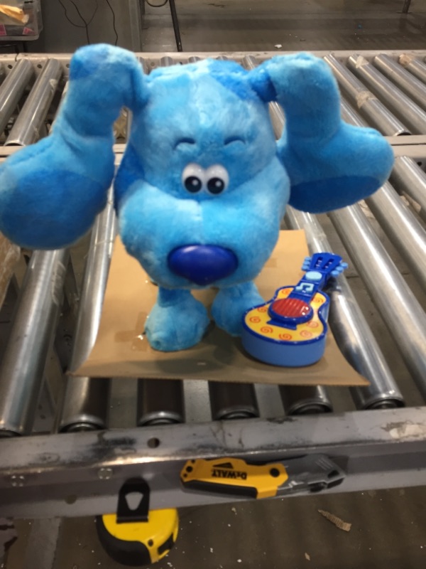 Photo 1 of Blue’s Clues & You! Dance-Along Blue Plush, by Just Play
