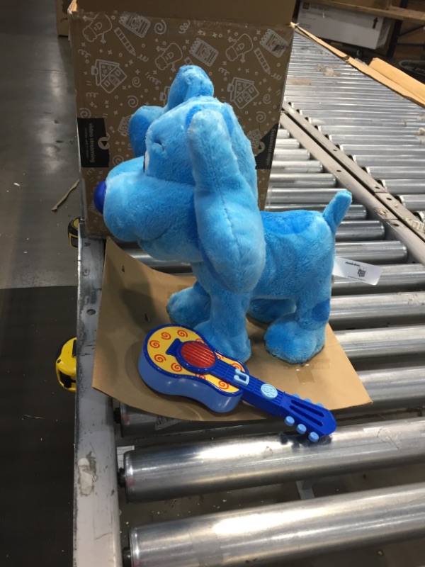Photo 1 of Blue’s Clues & You! Dance-Along Blue Plush, by Just Play

