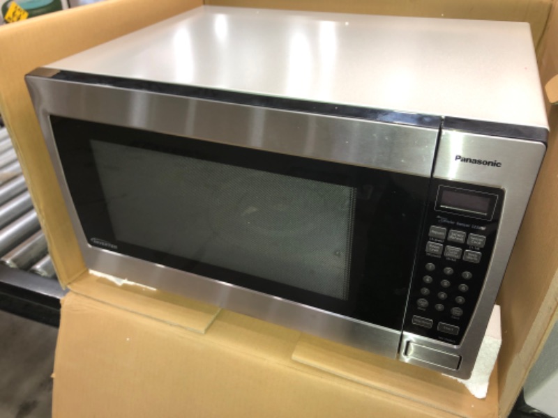 Photo 2 of Panasonic Microwave Oven NN-SN966S Stainless Steel Countertop/Built-In with Inverter Technology and Genius Sensor, 2.2 Cubic Foot, 1250W
