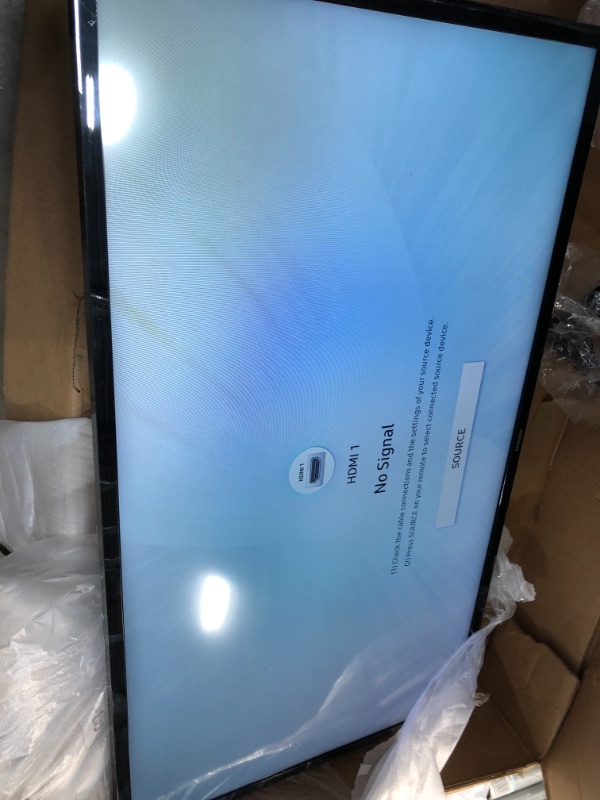 Photo 2 of SAMSUNG 40-inch Class LED Smart FHD TV 1080P (UN40N5200AFXZA, 2019 Model)
WRONG CORD.