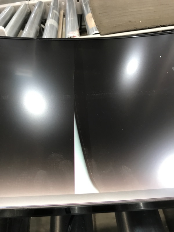 Photo 1 of LG 34WN80C-B 34 inch 21:9 Curved UltraWide WQHD IPS Monitor with USB Type-C Connectivity sRGB 99 Color Gamut and HDR10 Compatibility, Black (2019) BROKEN SCREEN.