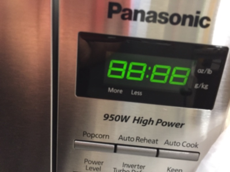 Photo 3 of Panasonic Microwave Oven NN-SD372S Stainless Steel Countertop/Built-In with Inverter Technology and Genius Sensor, 0.8 Cu. Ft, 950W
