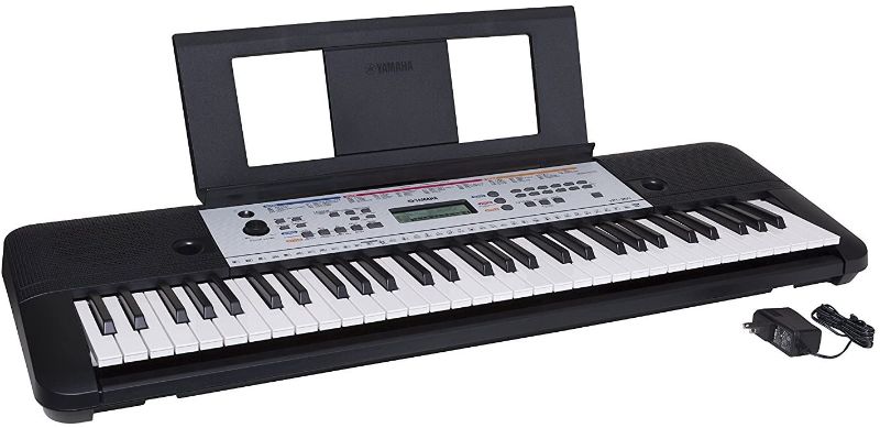 Photo 1 of YAMAHA YPT260 61-Key Portable Keyboard with Power Adapter (Amazon-Exclusive) right side of keyboard does not work.
