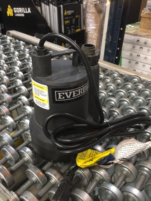 Photo 3 of 1/6 HP Plastic Submersible Utility Pump
AS IS USED