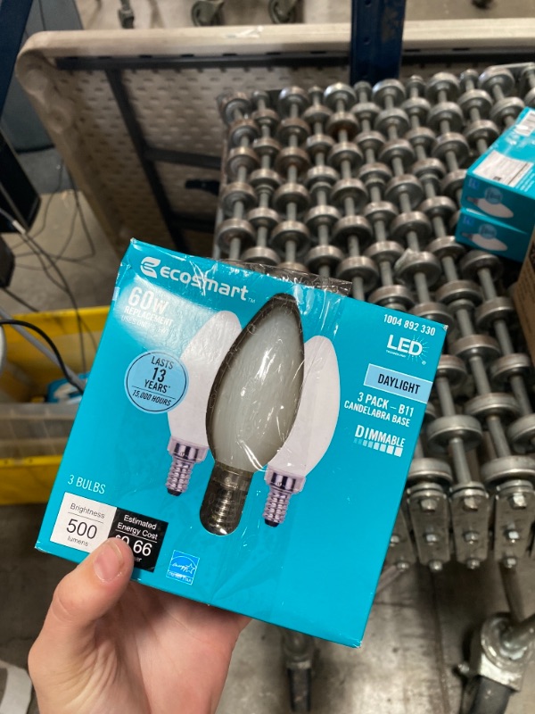 Photo 2 of 60-Watt Equivalent B11 Dimmable Frosted Glass Filament Vintage E12 Candelabra Base Daylight LED Light Bulb (6-Pack)
