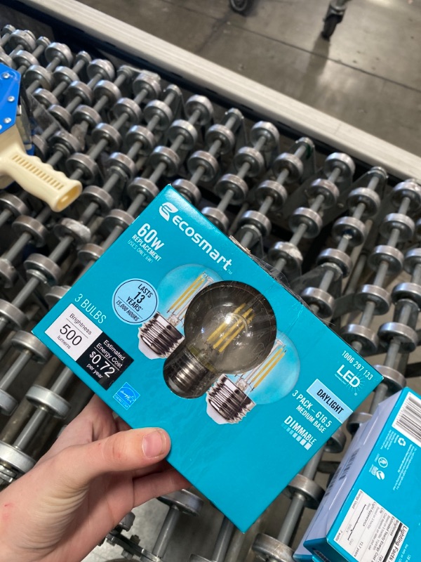 Photo 2 of 60-Watt Equivalent G16.5 Globe Dimmable Clear Glass Filament Vintage LED Light Bulb DAYLIGHT (3-Pack)
(2 BOXES, 6 LIGHT BULBS) 