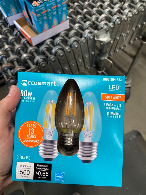 Photo 2 of 60-Watt Equivalent B11 Dimmable Blunt Tip Candle Clear Glass Filament LED Vintage Edison Light Bulb SOFT WHITE (3-Pack)
(2 BOXES, 6 LIGHT BULBS) 