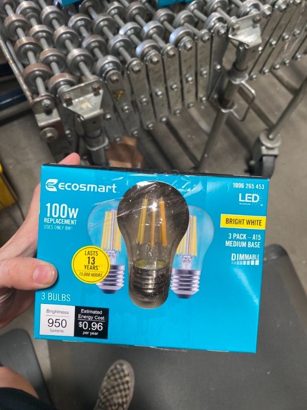 Photo 3 of 100-Watt Equivalent A15 Dimmable Appliance Fan Clear Glass Filament LED Vintage Edison Light Bulb BRIGHT WHITE (3-Pack)
(2 BOXES, 6 LIGHT BULBS) 