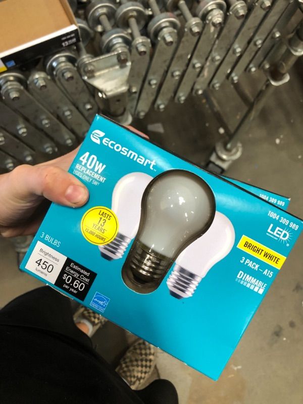 Photo 2 of 40-Watt Equivalent A15 Dimmable ENERGY STAR Frosted Glass Deco Filament LED Vintage Edison Light Bulb BRIGHT WHITE (3-Pack)
(2 BOXES, 6 LIGHT BULBS) 