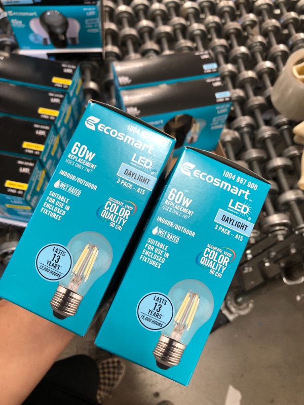 Photo 3 of 60-Watt Equivalent A15 Dimmable Clear Glass Decorative Filament LED Vintage Edison Light Bulb Daylight (3-Pack)
(2 BOXES, 6 LIGHT BULBS) 