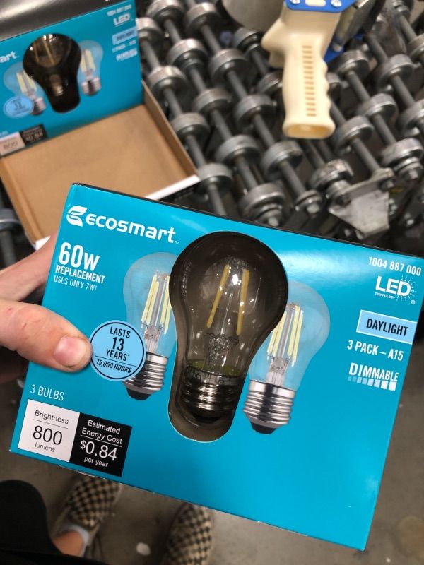 Photo 2 of 60-Watt Equivalent A15 Dimmable Clear Glass Decorative Filament LED Vintage Edison Light Bulb Daylight (3-Pack)
(2 BOXES, 6 LIGHT BULBS) 