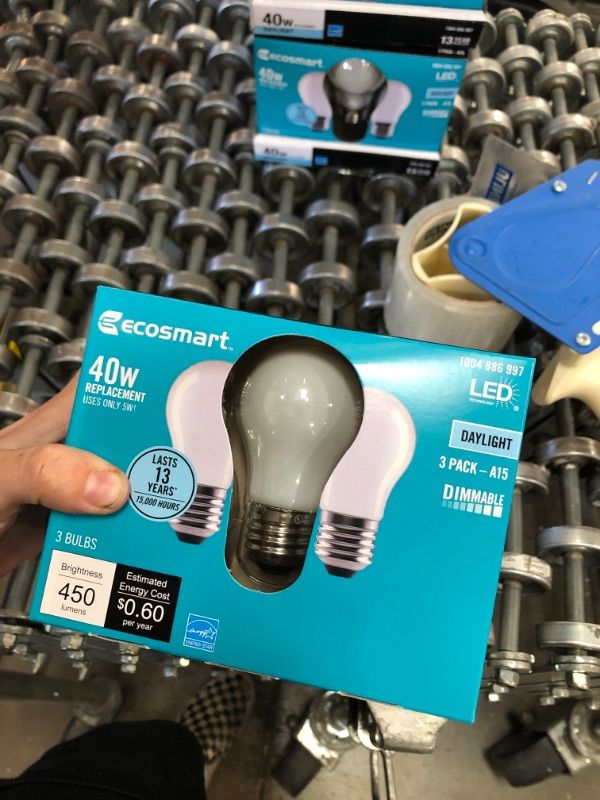 Photo 2 of 40-Watt Equivalent A15 Dimmable ENERGY STAR Frosted Glass Deco Filament LED Vintage Edison Light Bulb DAYLIGHT(3-Pack)
(2 BOXES, 6 LIGHT BULBS) 