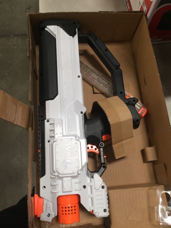 Photo 2 of *batteries NOT included* 
NERF Rival Hera Mxvii 1200 White Combat Blaster
