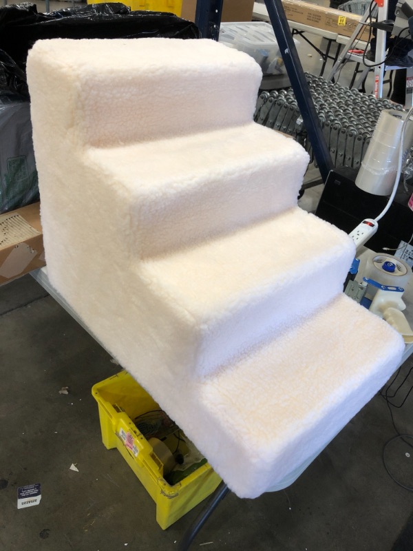 Photo 2 of *USED*
Best Pet Supplies Pet Steps/Stairs with CertiPUR-US Certified Foam for Dogs & Cats, 22.5" x 30" x 16"
