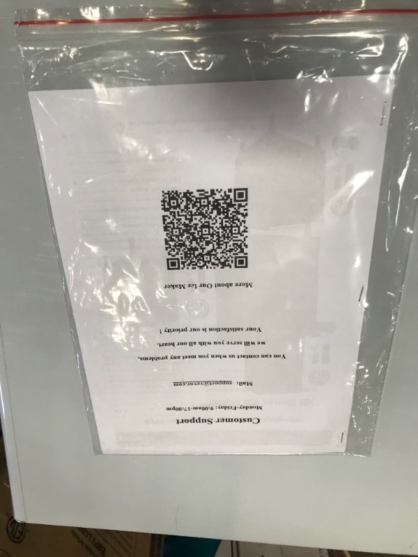 Photo 3 of VEVOR 110V Commercial Ice Maker 125LBS/24H with 50LBS Bin, ETL Approved, Heavy Duty Stainless Steel Construction, Auto Clean, Clear Cube, Air-Cooled, Include Water Filter and Drain Pump
DAMAGED FROM SHIPPING, MISSING ONE LEG, PLEASE SEE PHOTOS 