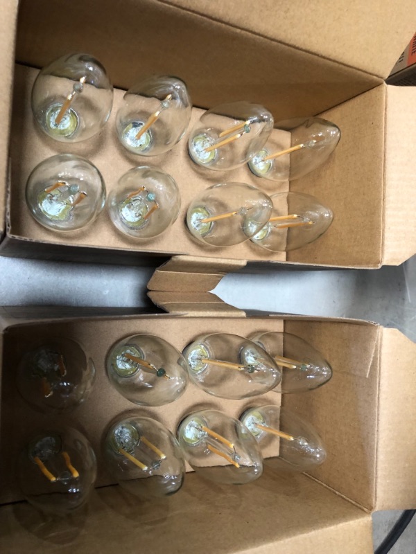 Photo 2 of 40-Watt Equivalent B11 Candle Dimmable ENERGY STAR Clear Glass Filament LED Vintage Edison Light Bulb Soft White 8 pack
2 box bundle