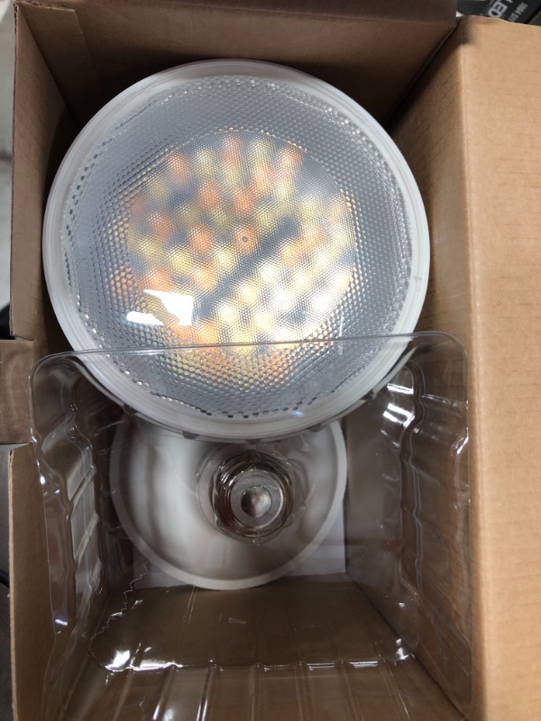 Photo 2 of 150-Watt Equivalent PAR38 Dimmable ENERGY STAR CEC LED Light Bulb Selectable CCT (2700K-3000K-5000K) (2-Pack)
