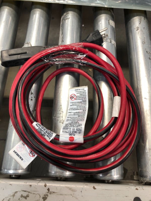 Photo 2 of 15 ft. 14/3 Indoor/Outdoor Extension Cord, Red and Black
