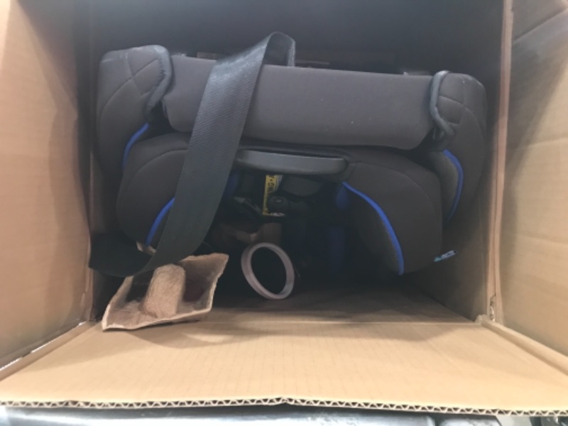 Photo 2 of Graco 4Ever DLX SnugLock 4-in-1 Convertible Car Seat - Tomlin