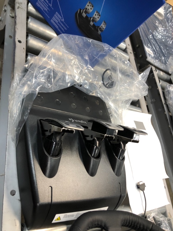 Photo 2 of Logitech G Dual-Motor Feedback Driving Force G29 Gaming Racing Wheel with Responsive Pedals for PlayStation 5, PlayStation 4 and PlayStation 3 - Black
