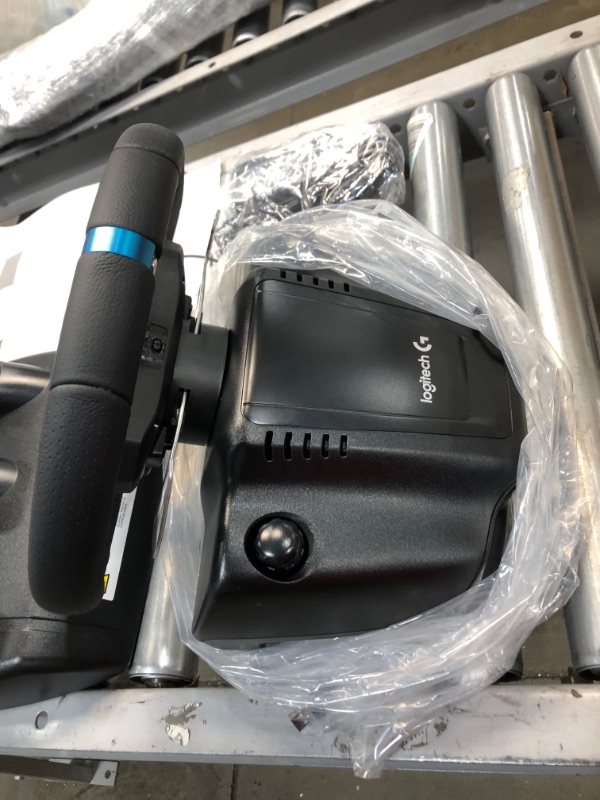 Photo 4 of Logitech G Dual-Motor Feedback Driving Force G29 Gaming Racing Wheel with Responsive Pedals for PlayStation 5, PlayStation 4 and PlayStation 3 - Black
