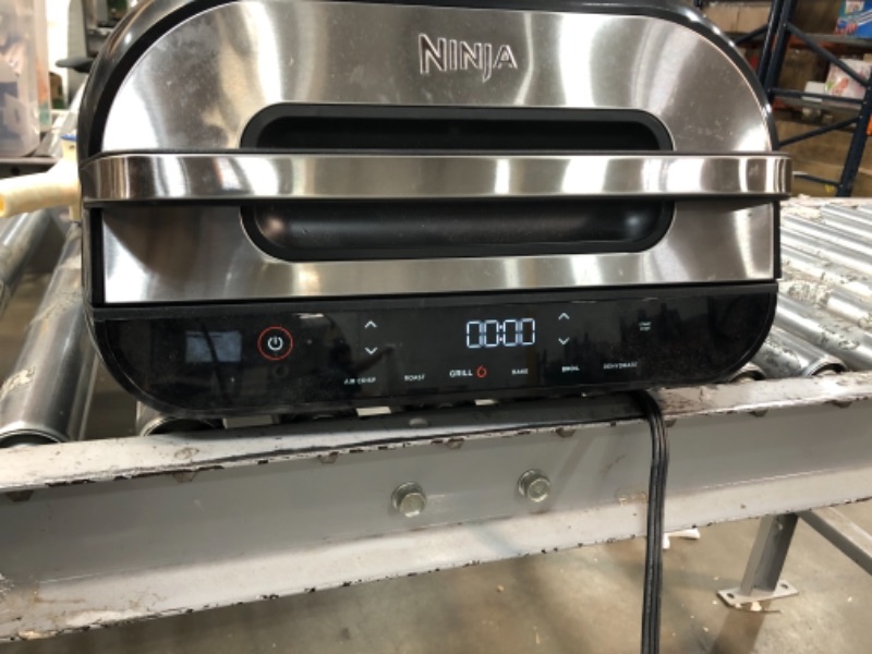 Photo 3 of Ninja FG551 Foodi Smart XL 6-in-1 Indoor Grill with 4-Quart Air Fryer Roast Bake Dehydrate Broil and Leave-In Thermometer, with Extra Large Capacity, and a Stainless Steel Finish
