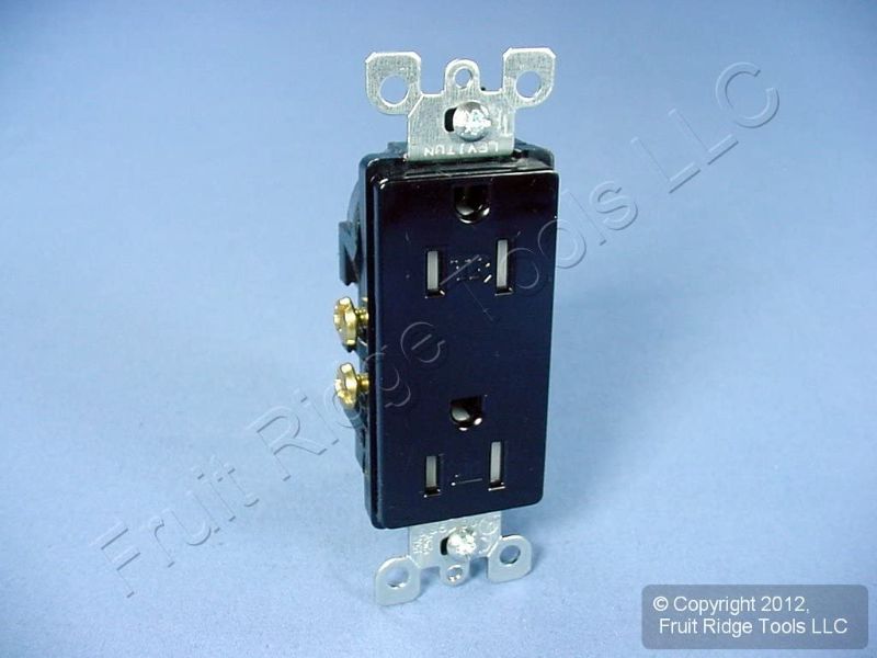 Photo 1 of LEVITON DECORA DPLX OUTLT15A BLK 
3 PACK