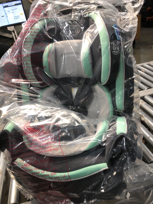 Photo 1 of Graco - 4ever DLX 4-in-1 Car SEAT, Pembroke