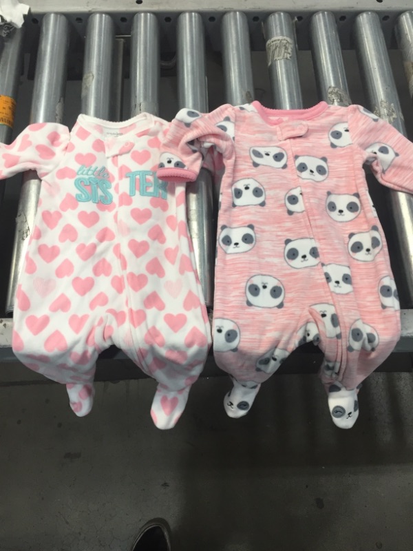 Photo 1 of SIMPLE JOYS BABY ONESIE 0-3MO
2PACK