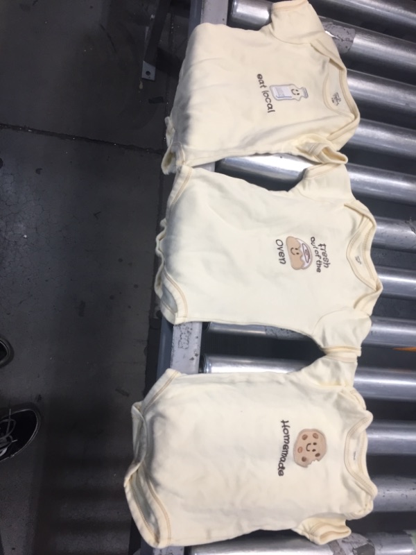 Photo 1 of 3-6 MONTHS BABY ONSIES AND A TODDLER WHITE SHIRT 7/8 AND mushie Pearl Teether Bracelet | 3-Pack (Clary Sage/Tuscany/Desert Sand)

//SOLD AS IS

