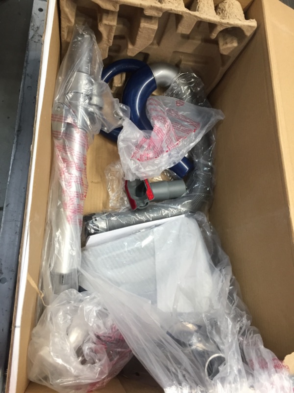 Photo 4 of Shark NV360 Navigator Lift-Away Deluxe Upright Vacuum with Large Dust Cup Capacity, HEPA Filter, Swivel Steering, Upholstery Tool & Crevice Tool, Blue


//TESTED, POWERS ON//USED, DIRTY