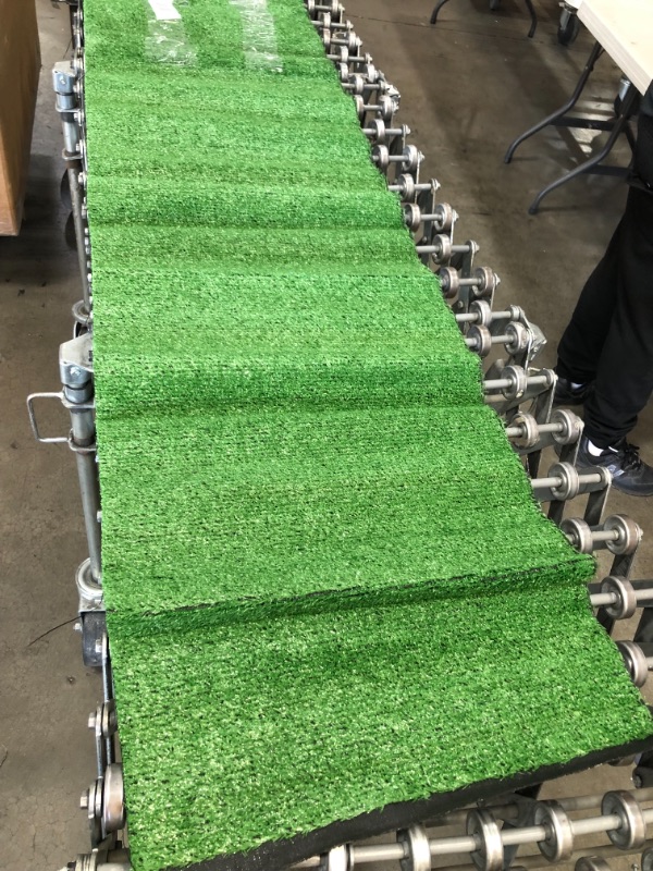 Photo 3 of 19 1/2 X 75 " TURF MAT