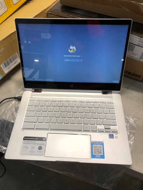 Photo 3 of *USED*
HP - 2-in-1 14" Touch-Screen Chromebook - Intel Pentium Silver - 4GB Memory - 64GB eMMC Flash Memory - Ceramic White
