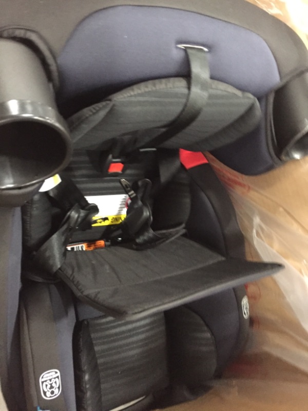 Photo 2 of Graco TriRide 3-in-1 Convertible Car Seat - Clybourne