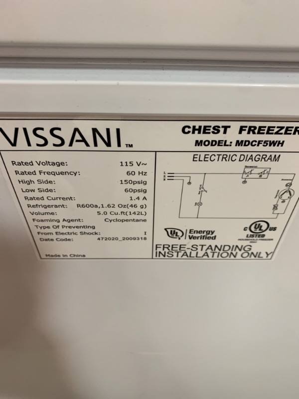 Photo 7 of 5 cu. ft. Manual Defrost Chest Freezer in White
