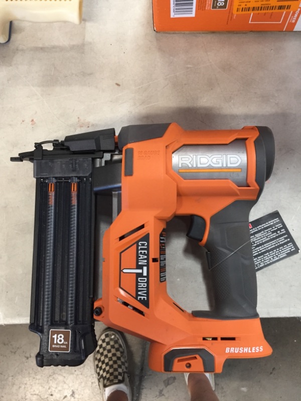 Photo 4 of 18V Lithium-Ion Brushless Cordless 18-Gauge 2-1/8 in. Brad Nailer (Tool Only) with CLEAN DRIVE Technology
AS IS USED