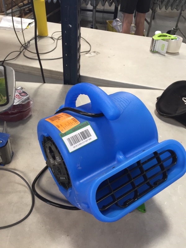 Photo 2 of VP-20 1/5 HP Air Mover for Water Damage Restoration Carpet Dryer Floor Blower Fan Home and Plumbing Use in Blue
AS IS USED, MINOR COSMETIC DAMAGE FROM PREVIOUS USE, PLEASE SEE PHOTOS 