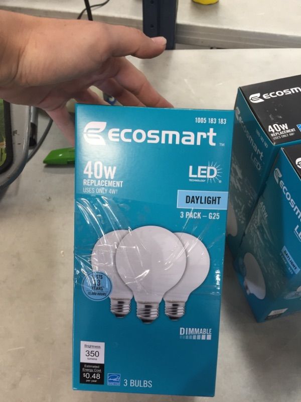 Photo 2 of 40-Watt Equivalent G25 Globe Dimmable ENERGY STAR Frosted Glass Filament LED Vintage Edison Light Bulb Daylight (3-Pack)
(2 BOXES,6 LIGHT BULBS) 