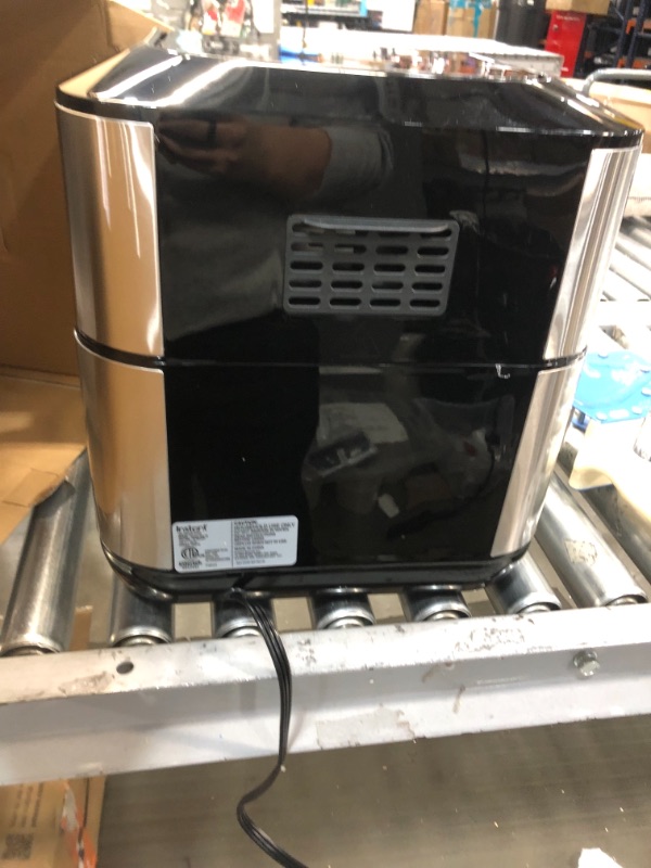 Photo 1 of Instant Vortex Pro 10 qt 9-in-1 Air Fryer Toaster Oven